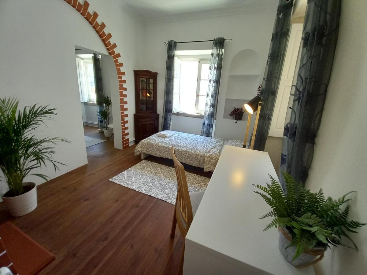 Casa Blanca Vandrarhem Peniche Exteriör bild